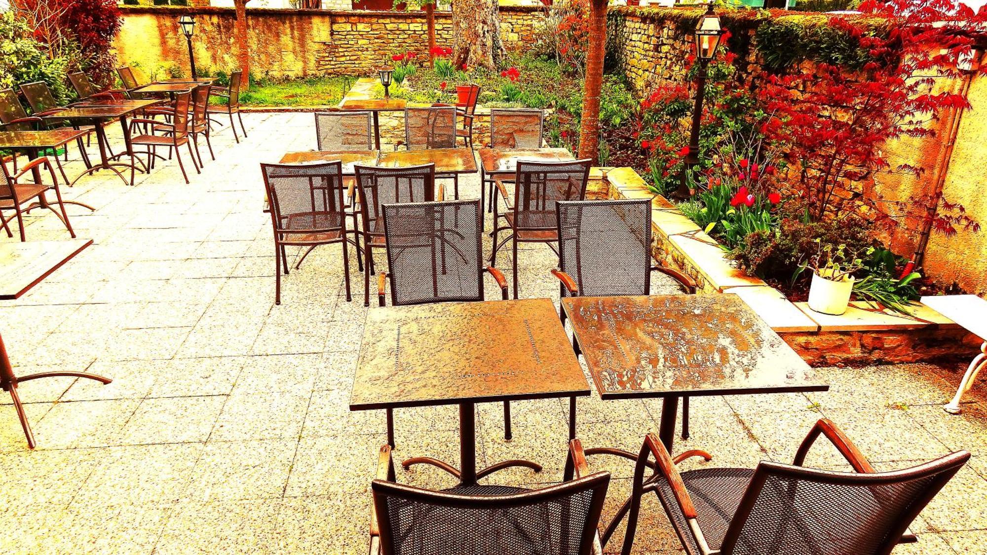 Logis Hotel Calisola Besancon - Soiree Etape Chalezeule Екстер'єр фото